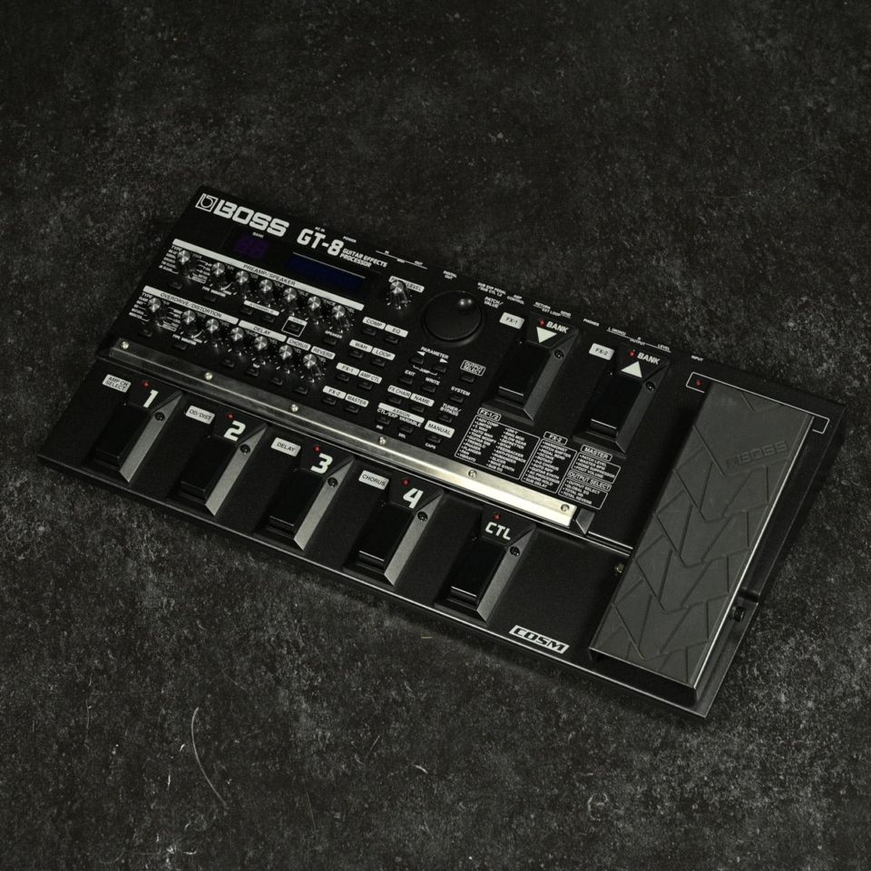 BOSS GT-8 ギターエフェクター　説明書付き 中古】BOSS / GT-8 Guiter Effects Processor マルチエフェクター