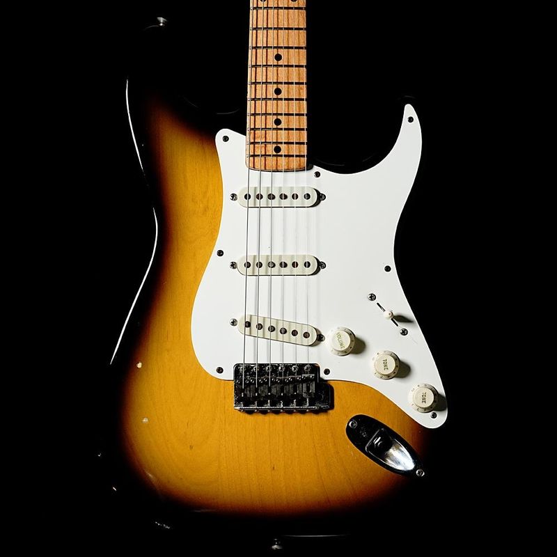 【Vintage】Fender / 1956 Stratocaster Sunburst Mod 【渋谷店】《05VG》