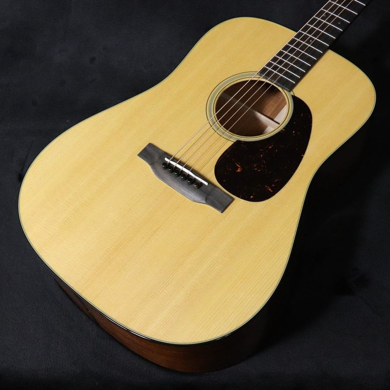 Martin / D-18 Standard 2025 【梅田店】