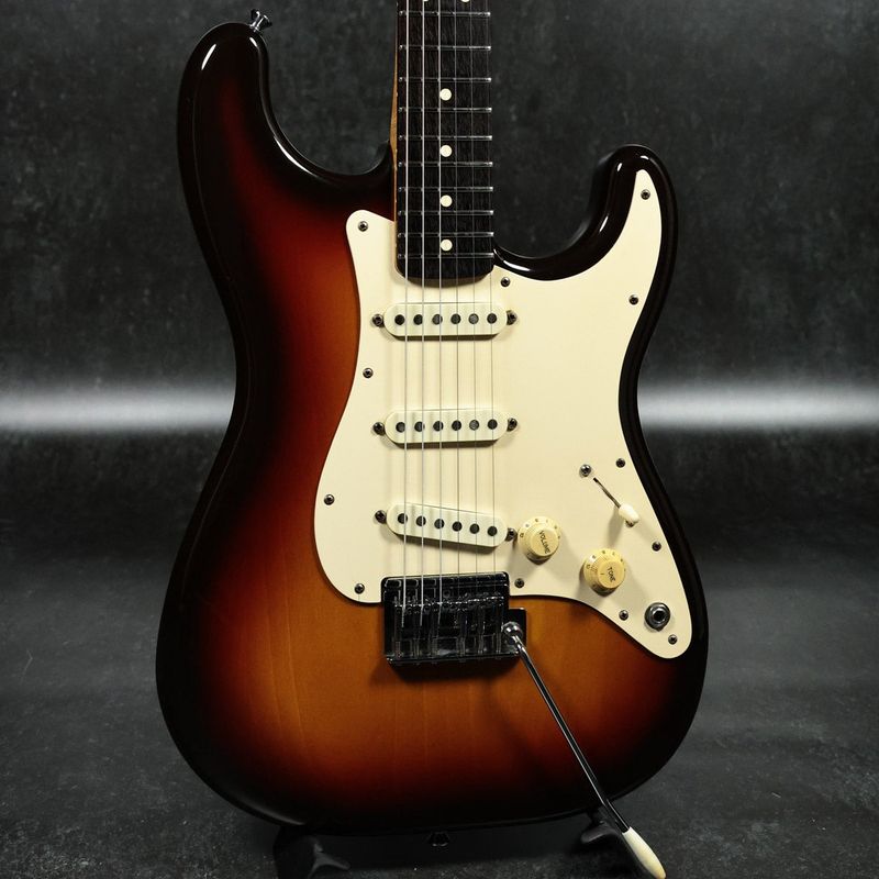 ギター Fender USA Dan Smith Stratocaster 中古】Fender USA / Standard Stratocaster Dan Smith 2Knob Brown
