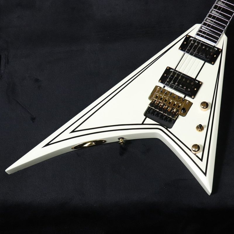 Jackson / Pro Series Rhoads RR3 Ebony Fingerboard Ivory with Black Pinstripes 【梅田店】