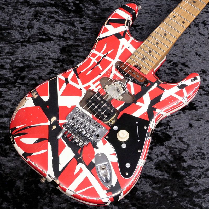 EVH / Striped Series Frankie Red/White/Black Relic 【新宿店