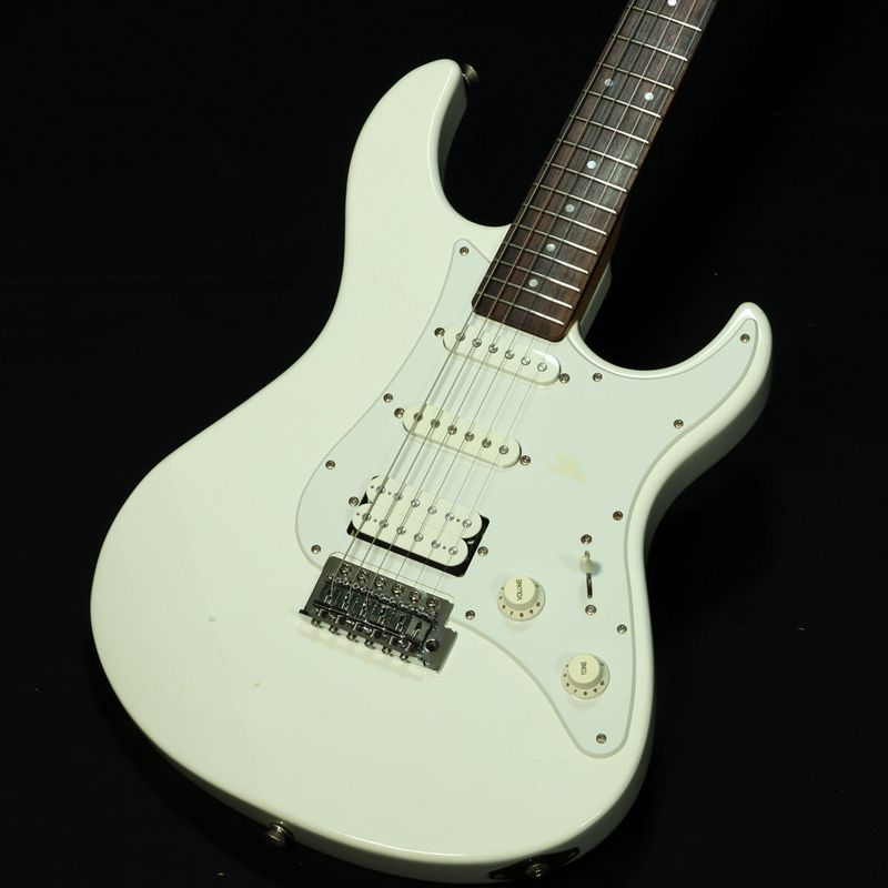 【美品】 YAMAHA PAC012 ホワイト エレキギター ソフトケース付属 中古】YAMAHA / PAC012 White undefined【訳アリ】 【福岡店