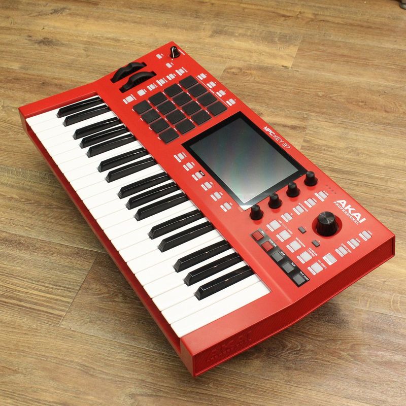 中古】 AKAI / MPC KEY 37 【キーボードマート新宿】【新宿店】 | ～61