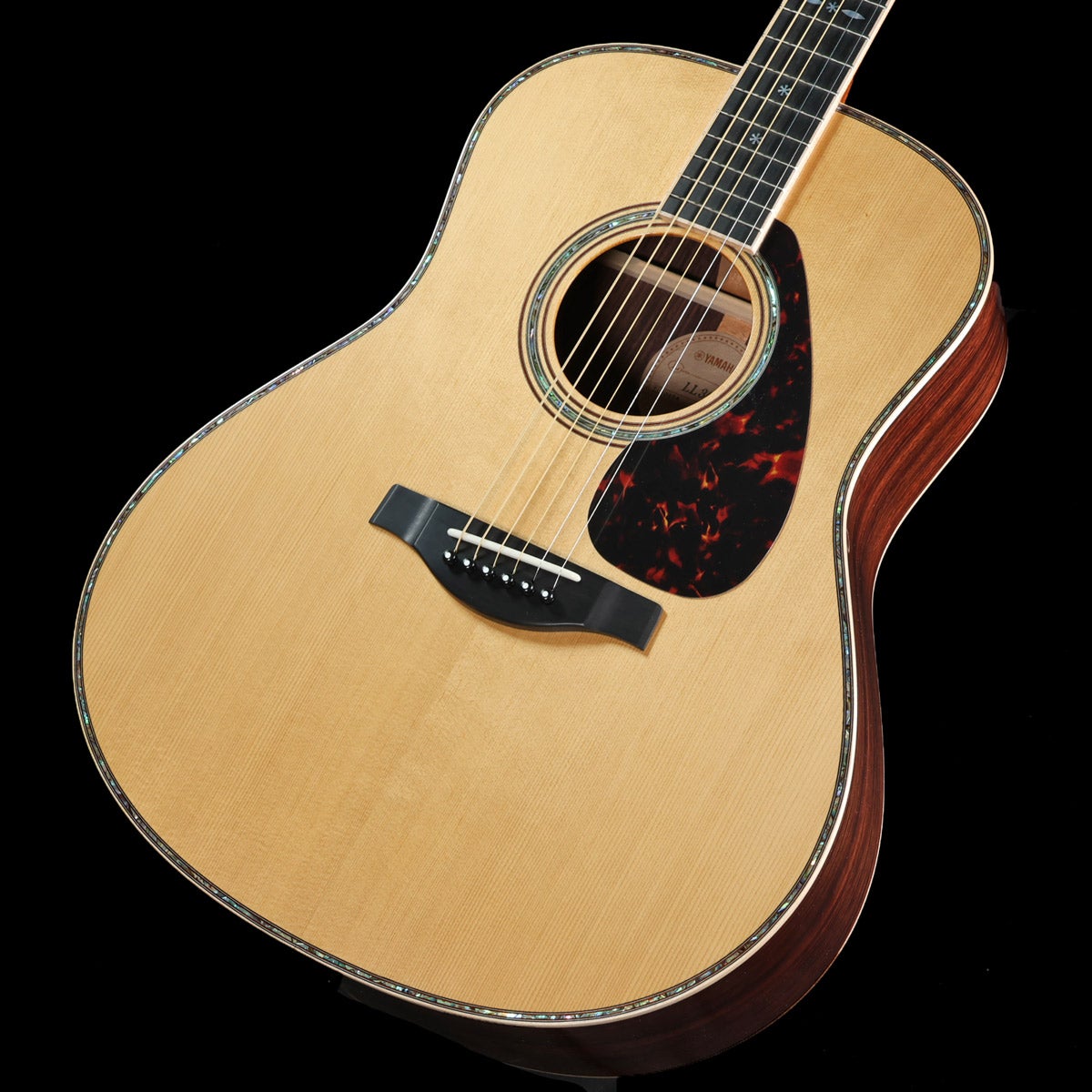 YAMAHA / LL36 ARE Natural (NT) Handcrafted 【重量：2.25kg】【S/N