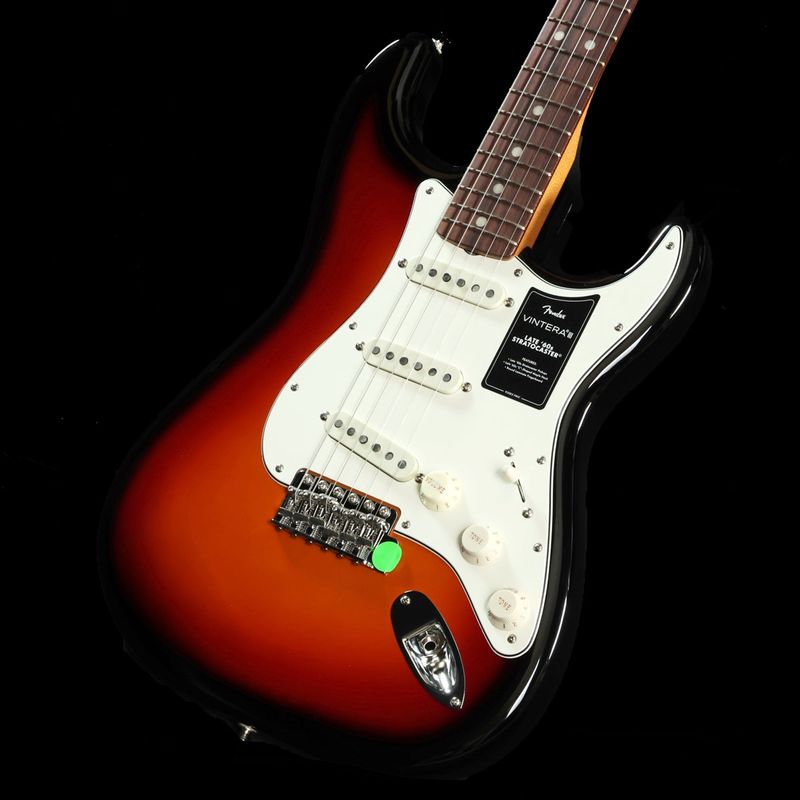 Fender / Vintera III Late '60s Stratocaster Rosewood Fingerboard 3-Color Sunburst 【重量：3.52kg】【福岡店】【アウトレット特価】