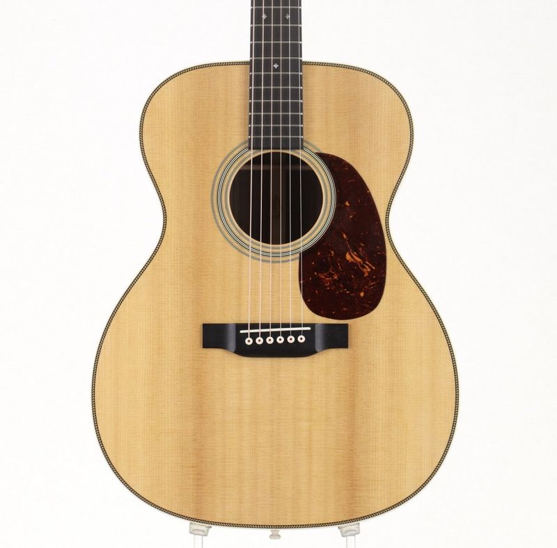 【中古】MARTIN / 000-28 Standard Natural 【福岡店】