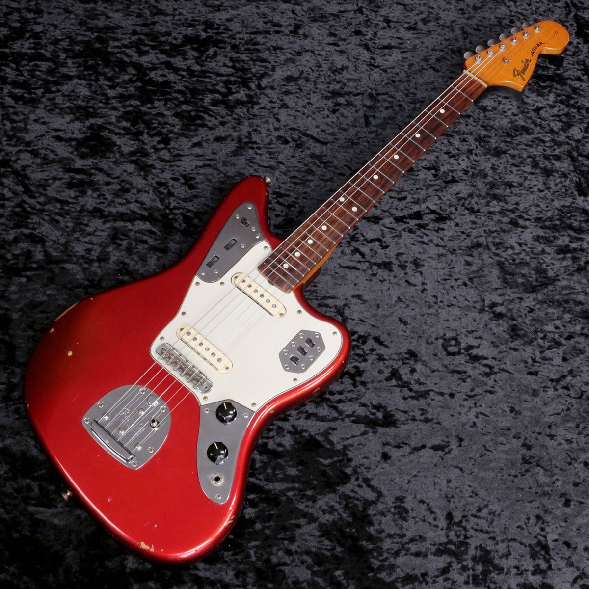 中古】FENDER USA / American Vintage 62 Jaguar Candy Apple Red
