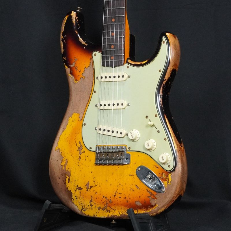 ストラトキャスタータイプ × FENDER CUSTOM SHOP)の検索結果 | ギター