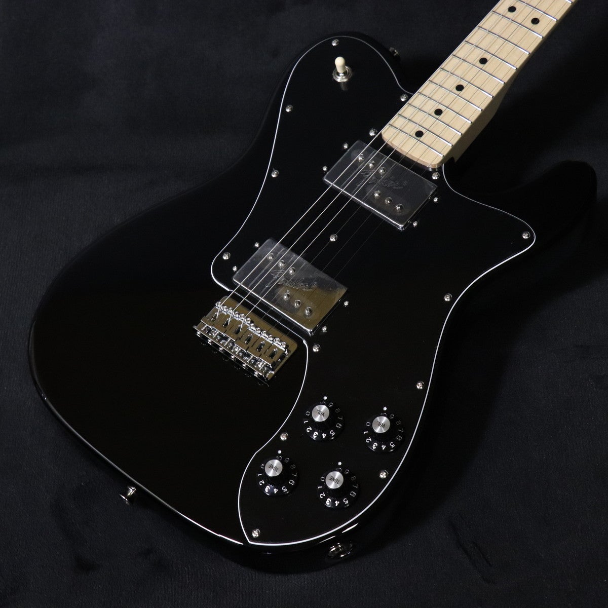 Fender Telecaster Deluxe ブラック ハードケース付き 000000154514_IN1Iuet.jpg