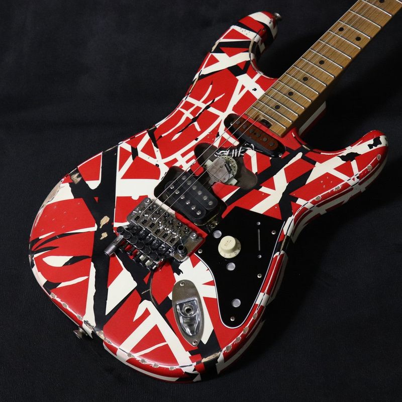 EVH / Striped Series Frankie  Red/White/Black Relic 【梅田店】