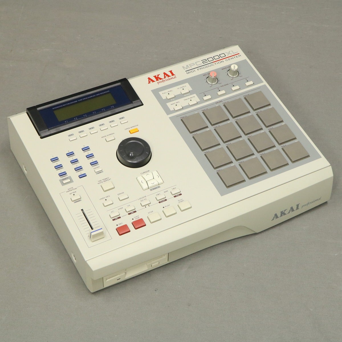 中古】 AKAI / MPC2000XL 32MB 【御茶ノ水本店】 | リズムマシン