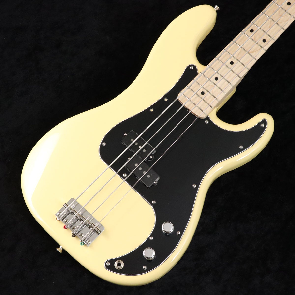 Fender / FSR Collection 2023 Traditional 70s P Bass White 【3.93kg