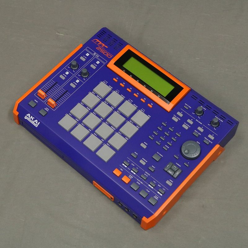 中古】 AKAI / MPC2500 128MB 