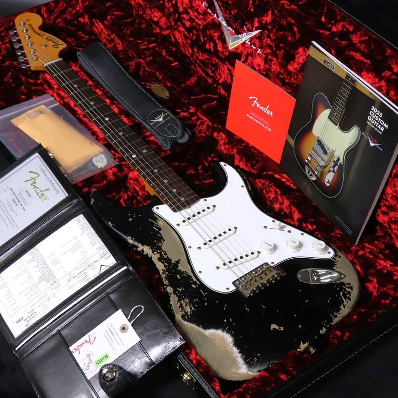 ストラトキャスタータイプ × FENDER CUSTOM SHOP × ブラック)の検索