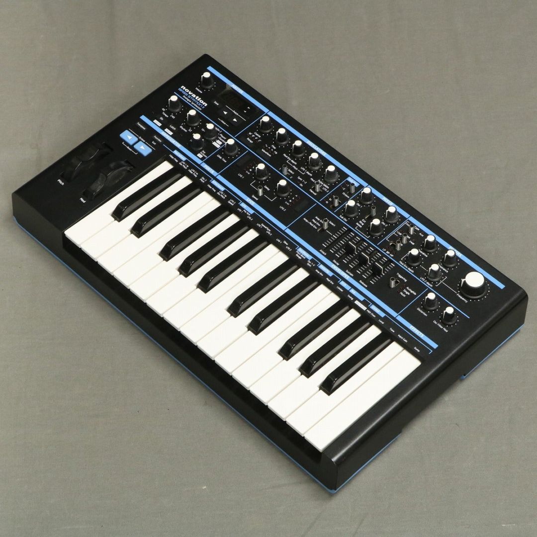 中古】 NOVATION / Bass Station 2 【JUNK】【訳アリ】 【御茶ノ水本店
