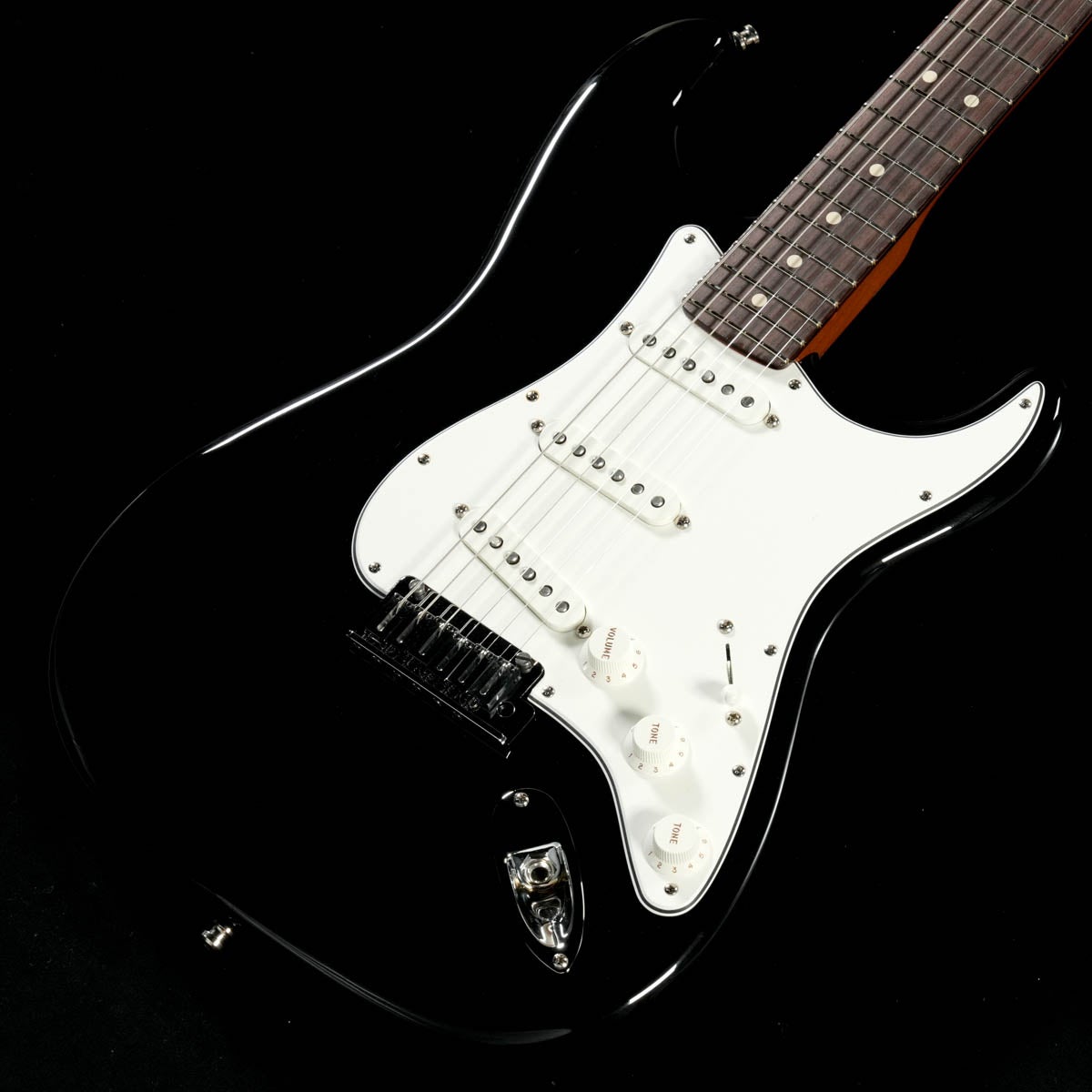Fender Custom Shop / Limited Edition Roasted Custom Deluxe Stratocaster NOS Matching Head  Black