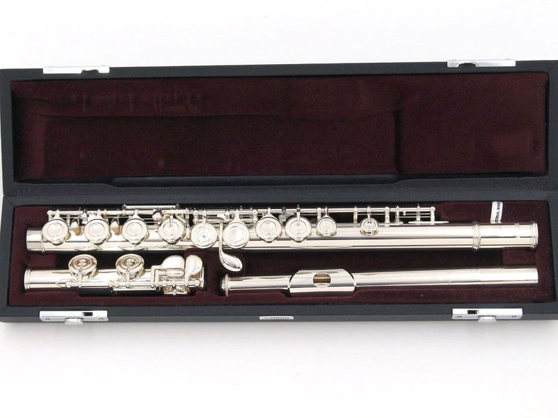 まつざわ 現行モデル 頭部管銀製 ヤマハフルート YFL312 美品 中古】YAMAHA / フルート YFL-312 現行モデル 頭部管銀製 【横浜店