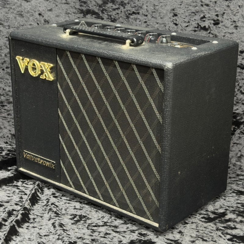 VOX ヴォックス/ギターアンプ/Valvetronix/VT20X/W07085737/Bランク/77【中古】 中古】VOX / VT20X / Valvetronics 【新宿店】 | コンボアンプ