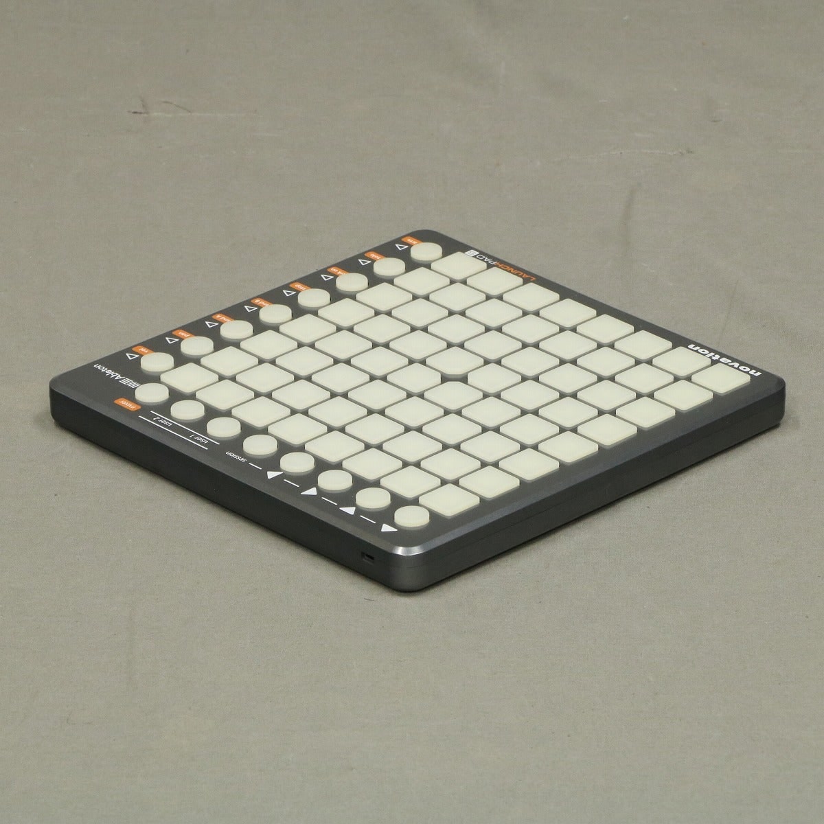 中古】 NOVATION / LAUNCHPAD S 【御茶ノ水本店】 | MIDI