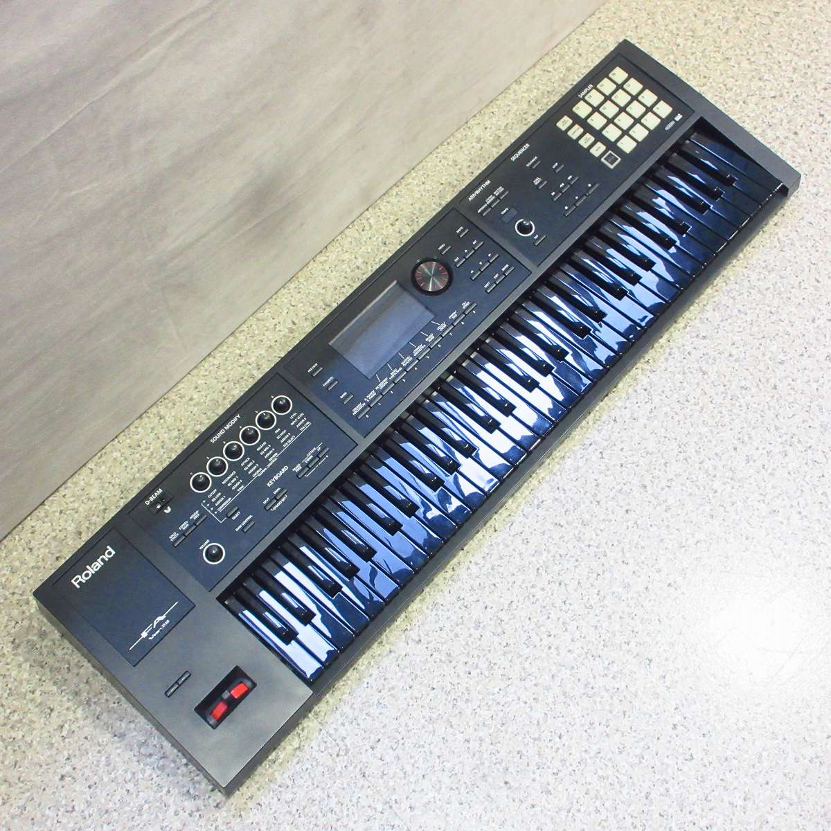 【美品】Roland FA-06B シンセサイザー 限定色 オールブラック 中古】Roland / FA-06B-ver.2.03- 