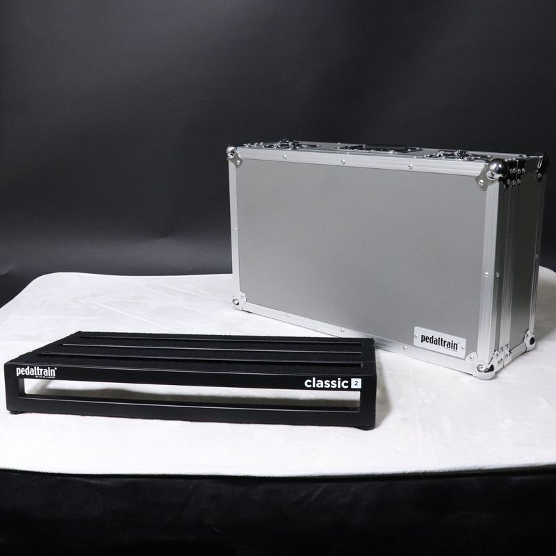 エフェクターケース/飛脚ラージ便の北海道向け価格なので相談してください 中古】Pedaltrain / PT-N18-TC NOVO 18 w/Tour Case 【梅田店