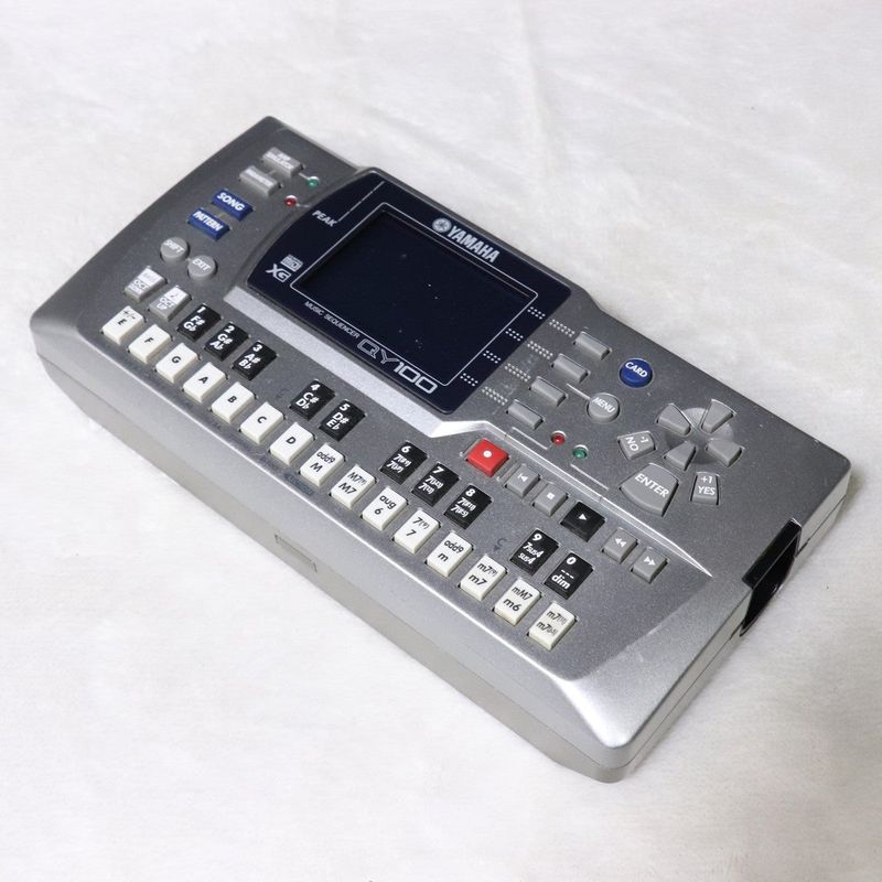 J*p様 【中古】YAMAHA QY100 中古】YAMAHA / QY100 【梅田店】 | リズムマシン・グルーブボックス