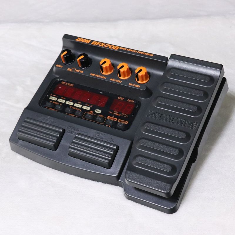 中古】ZOOM / Bass Effects Processor BFX-708 【梅田店】 | フロア