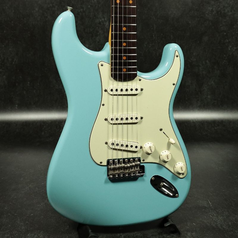 ストラトキャスタータイプ × FENDER CUSTOM SHOP × ブルー)の検索結果