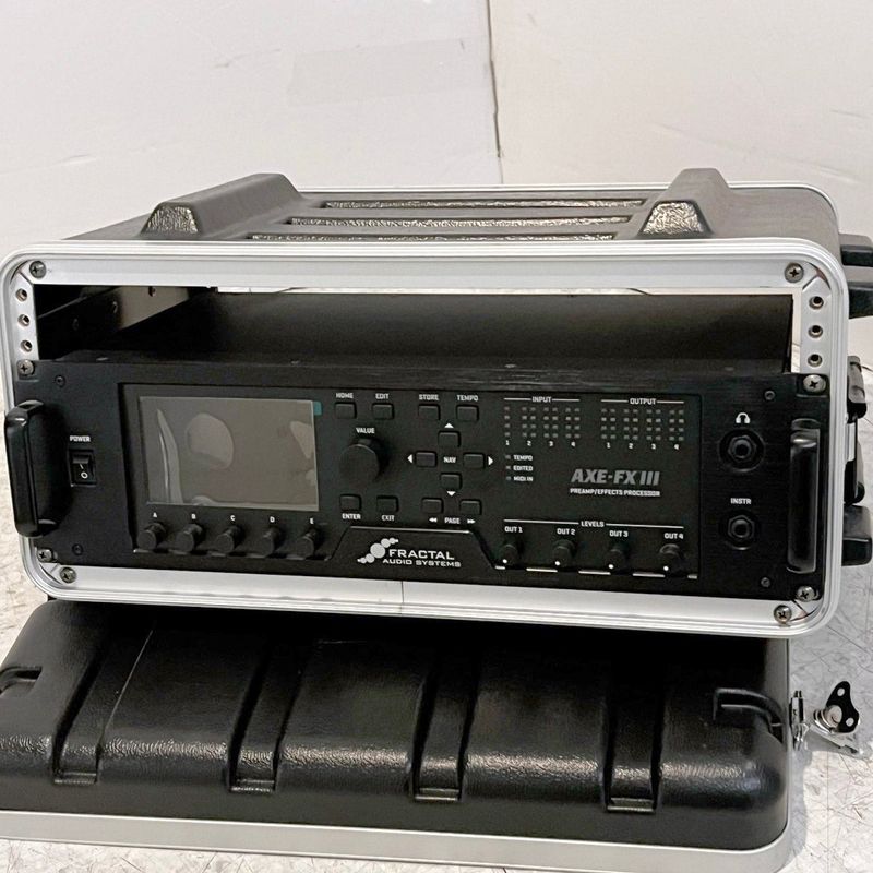 【中古】FRACTAL AUDIO SYSTEMS / AXE FX III ハイエンドマルチプロセッサー 【池袋店】