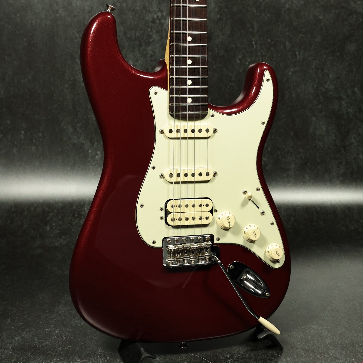 中古】Fender / American Performer Stratocaster HSS Aubergine