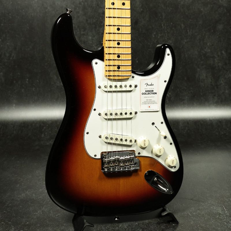 Fender / Made in Japan Junior Collection Stratocaster Maple 3-Color Sunburst 【S/N JD26000183】【名古屋栄店】