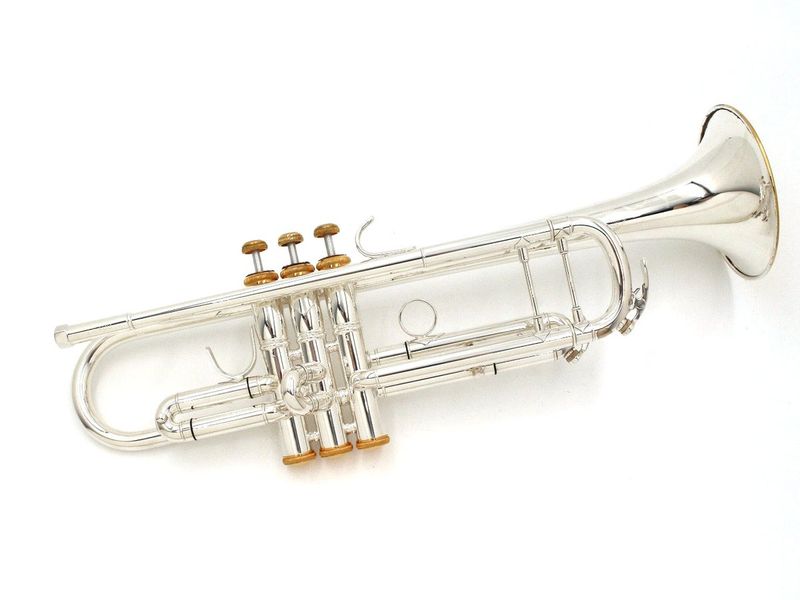 中古】BACH / トランペット TR400K 銀メッキ仕上げ 【梅田店