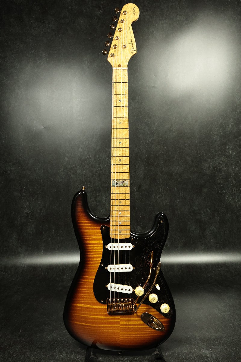 Fender Custom Shop / 40th Anniversary Stratocaster Diamond Dealer Limited Edition #80/150 1994 【가격 인하】 사진 2