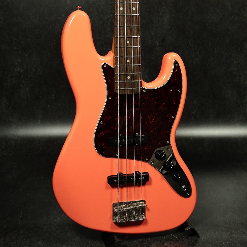 中古】Squier / Classic Vibe 60s Jazz Bass Tahitian Coral 【名古屋