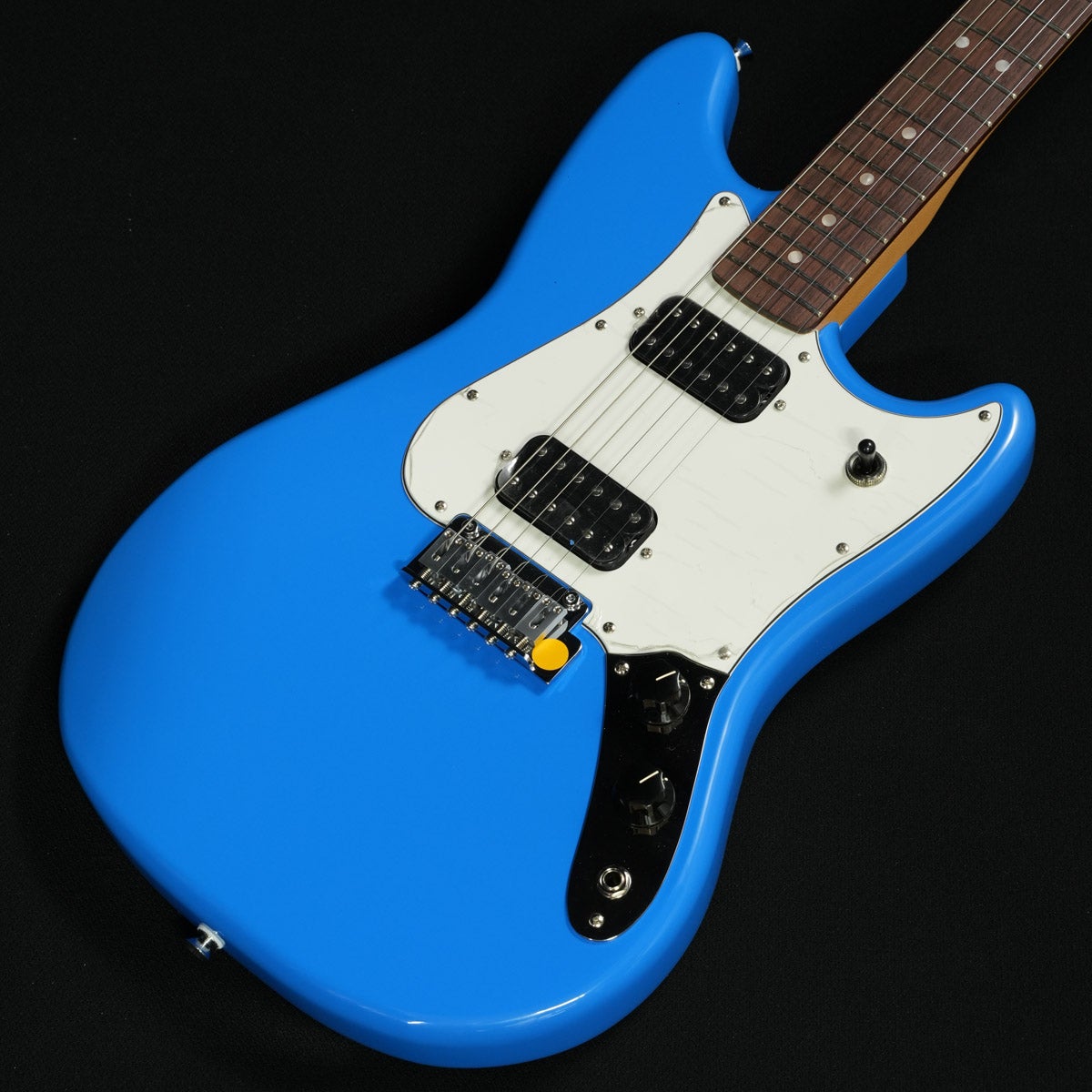 シアン CYAN Edy エディ　[検索]トップブリッジ Fender / Chilli Beans. Lily Cyclone Rosewood Fingerboard Lily Blue