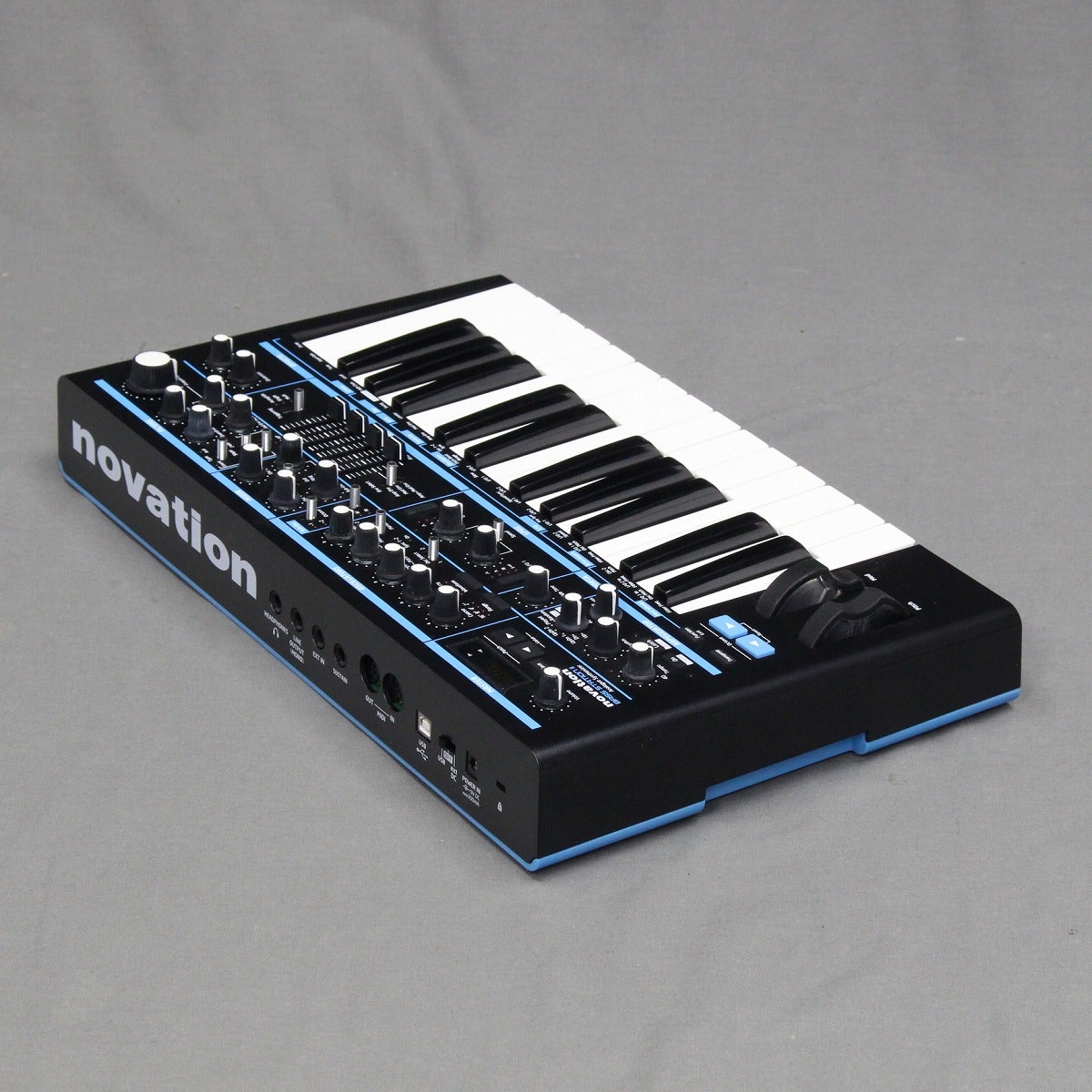 中古】 NOVATION / Bass Station 2 【御茶ノ水本店】 | アナログ