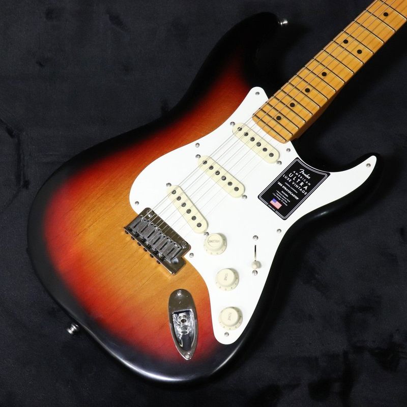 Fender / American Ultra Luxe ‘50s Stratocaster Maple Fingerboard 3-Color Sunburst 【店頭展示クリアランスセール】【梅田店】