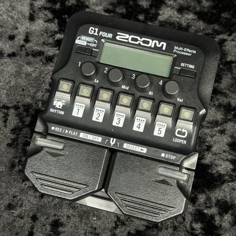 中古】ZOOM / G1 Four / Guitar Multi-Effects Processor 【新宿店