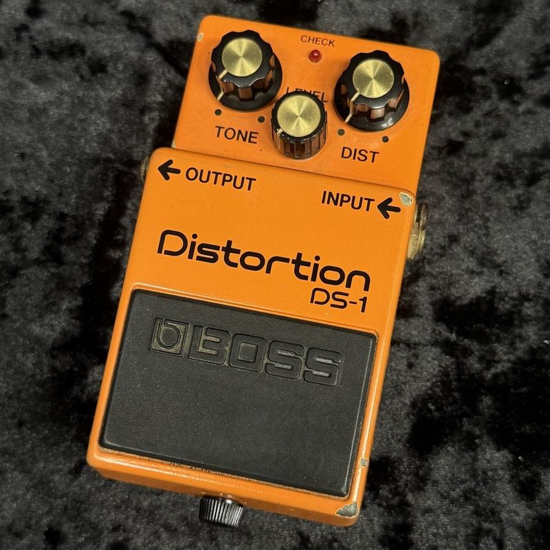 BOSS DS-1 DISTORTION 日本製 1984年製 ディストーション 中古】BOSS / DS-1 / Distortion / Made in Japan 【新宿店
