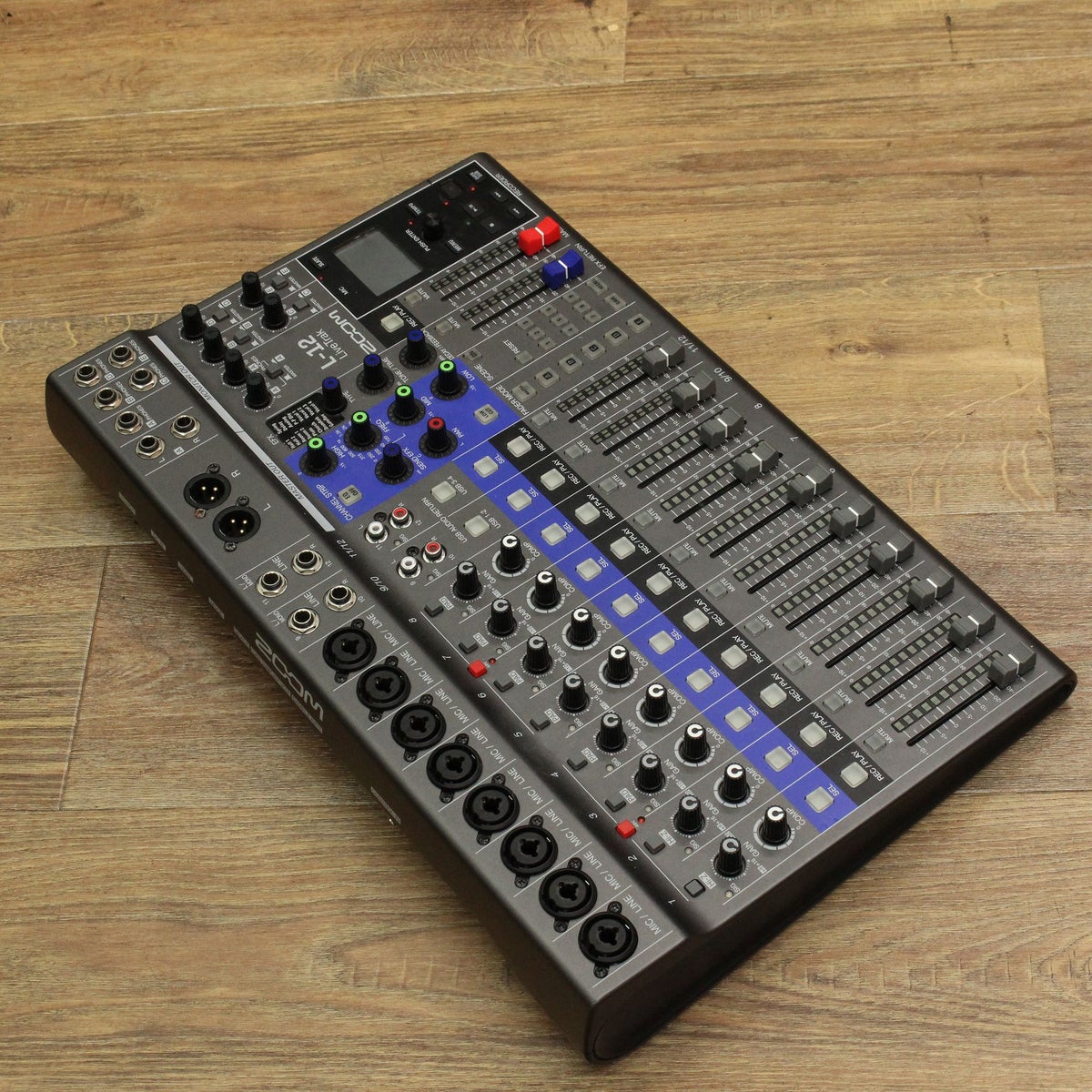 即発送 zoom L-12 専用ハードケース付き　動作に難あり 中古】 ZOOM / LiveTrak L-12 【キーボードマート新宿】【新宿店