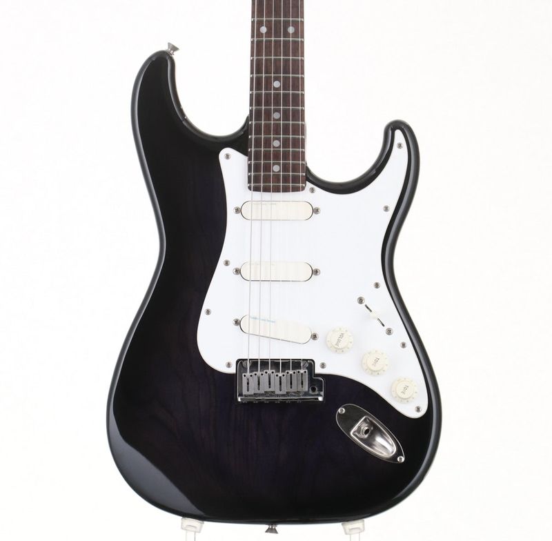 ストラトキャスタータイプ × FENDER JAPAN (-2015) 他2条件)の検索結果
