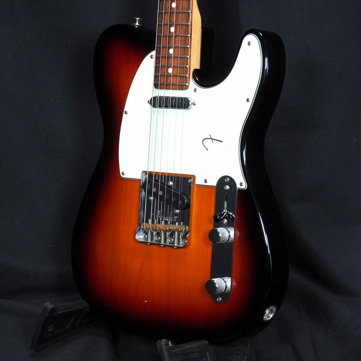 中古】FENDER USA / American Pro Telecaster Rosewood Fingerboard
