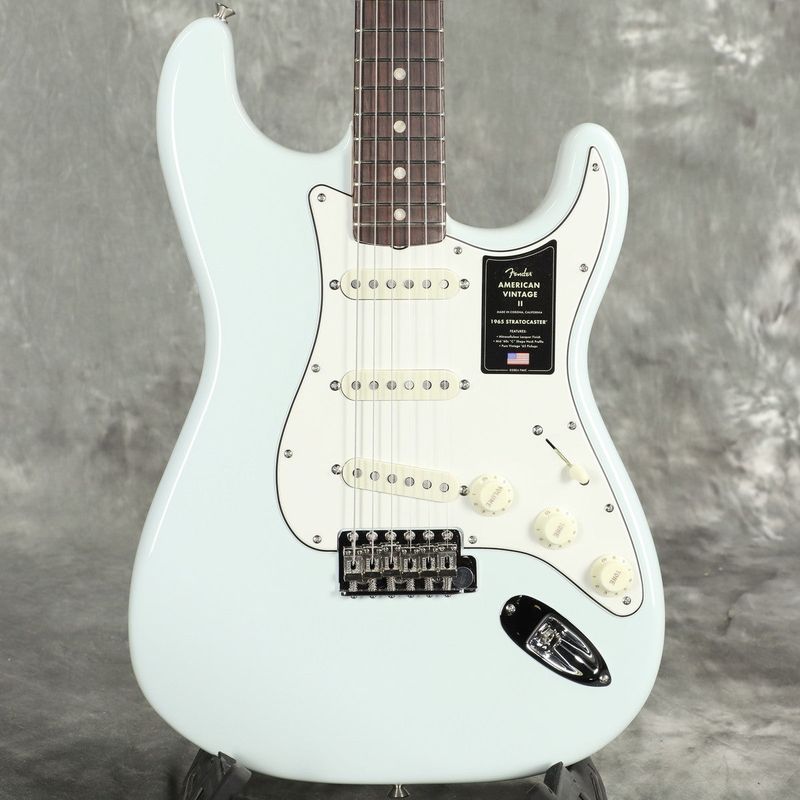 Fender / American Vintage II 1965 Stratocaster Round-Lam Rosewood