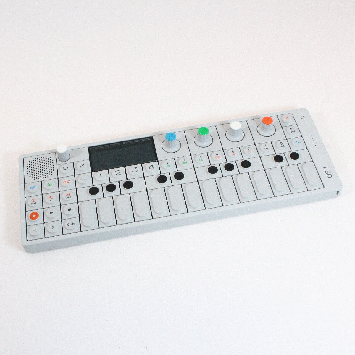 Teenage Engineering OP-1 シンセサイザー 初代 中古】TEENAGE ENGINEERING / OP-1 【渋谷店】 | ガジェット