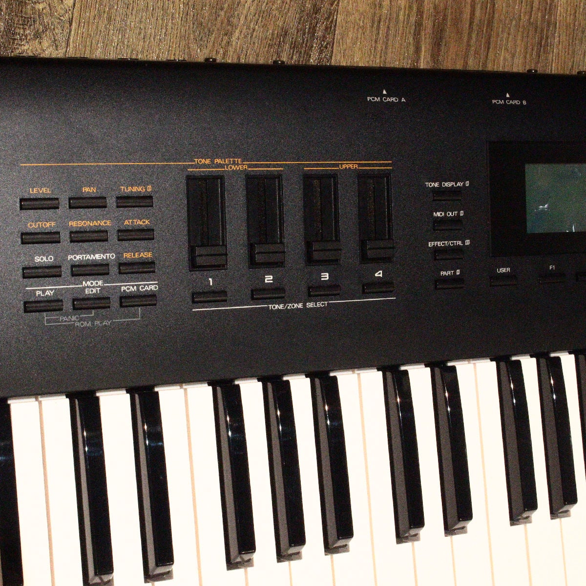 中古】ROLAND / D-70 【渋谷店】 | ～76鍵盤 | イシバシ楽器
