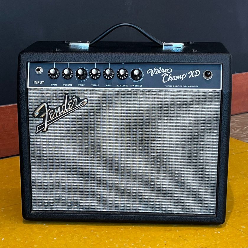 中古】Fender / Vibro Champ XD フェンダー 5W ギターコンボアンプ