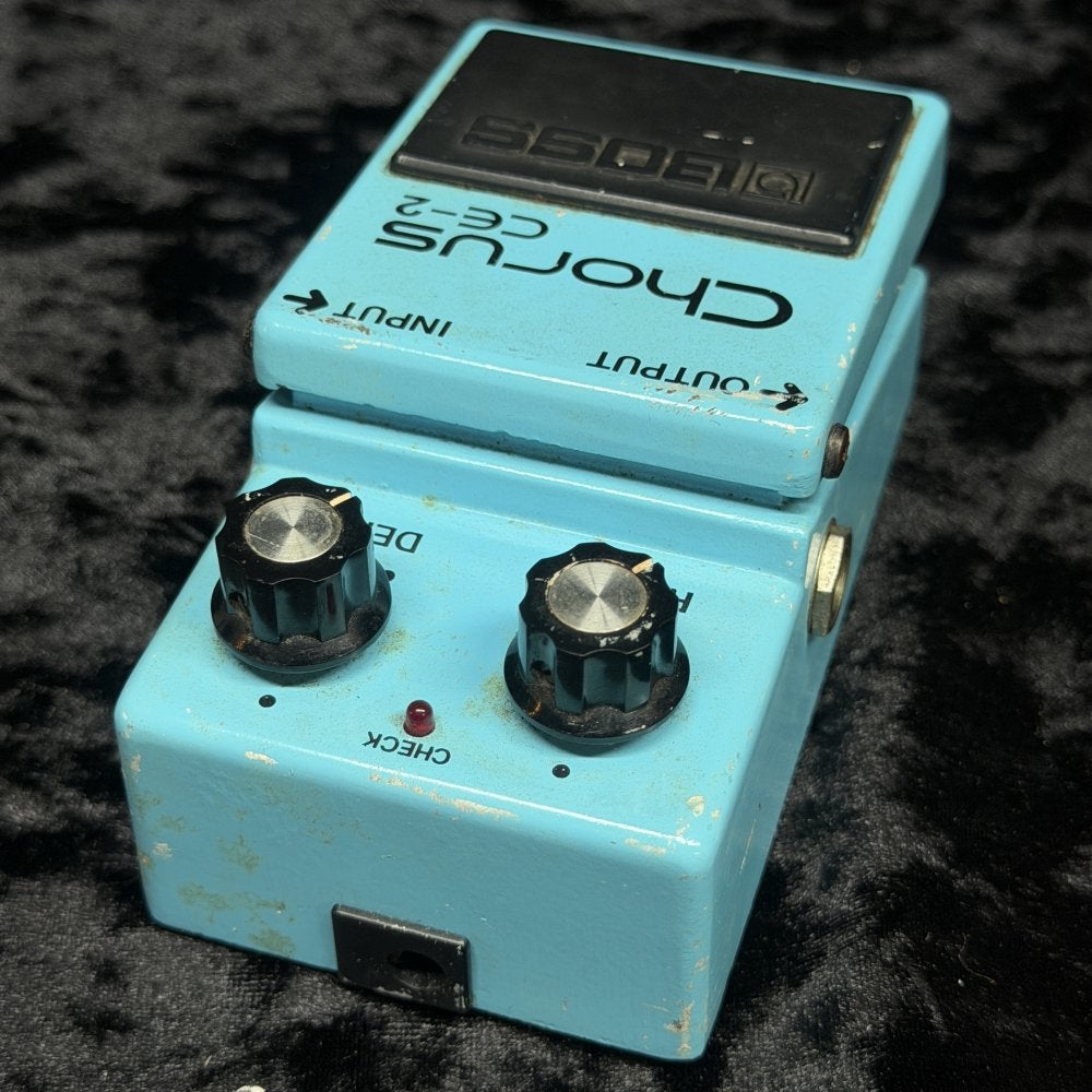 中古】BOSS / CE-2 / Chorus 1980年製 銀ネジ 【新宿店】【9/17 値下げ