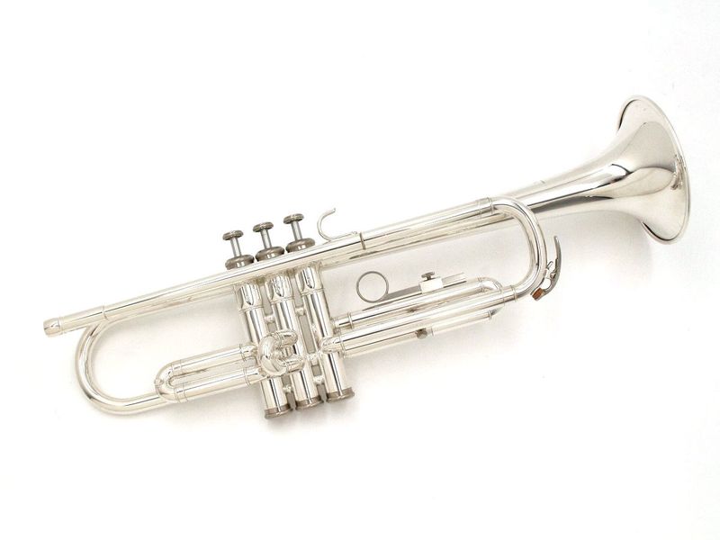 中古】YAMAHA / トランペット YTR-1335S 銀メッキ仕上げ 【梅田店