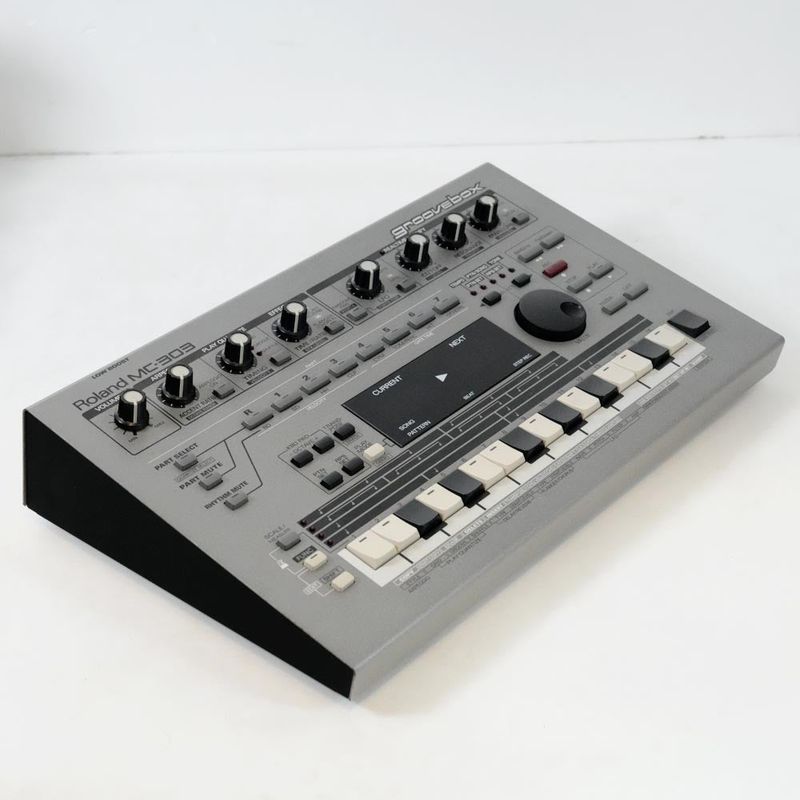 中古】ROLAND / MC-303 groovebox 【渋谷店】 | リズムマシン